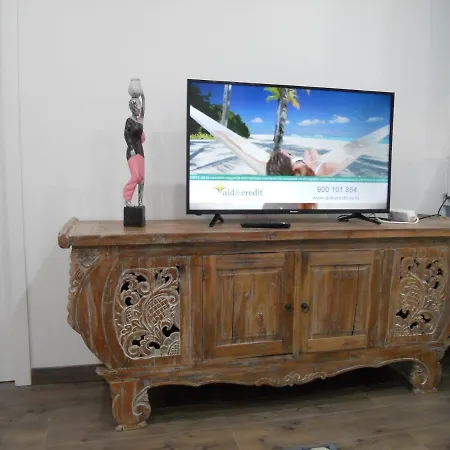 Maya Beach Suites *