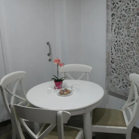 Apartmán Maya Beach Suites *